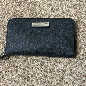 MICHAEL Michael Kors Black Wallet